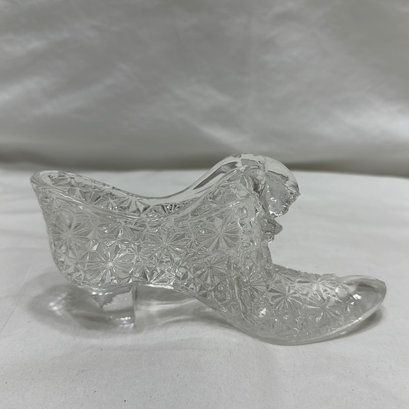 Glass shoe - Picture 1 of 7